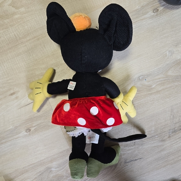 Authentic Disney Store Exclusive Minnie Mouse Posable 18" Plush | Vintage - Picture 2 of 4